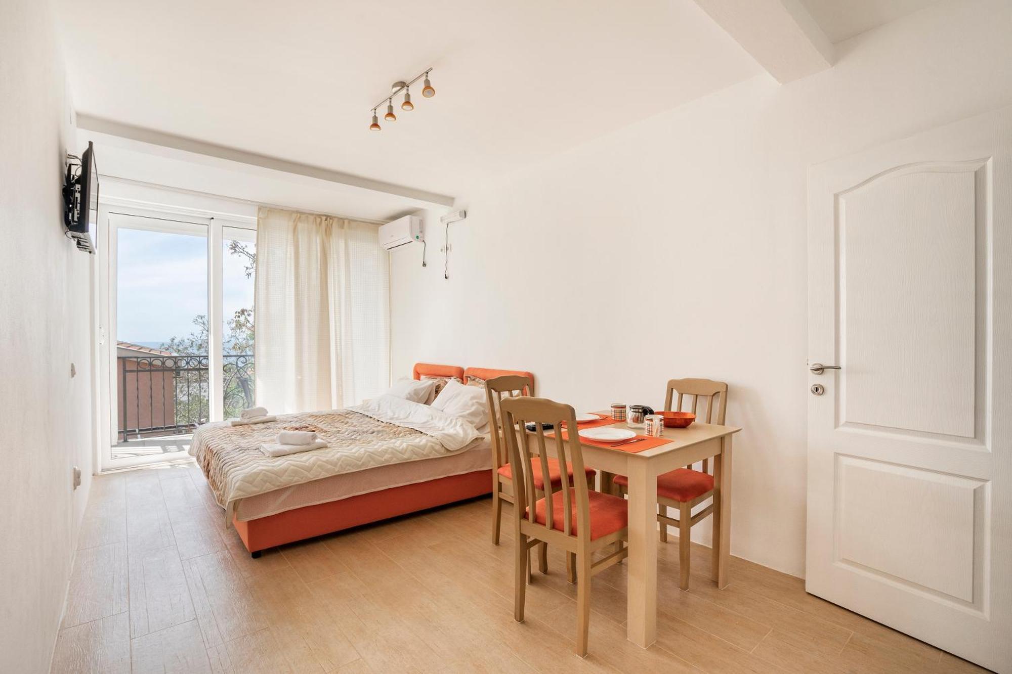 Apartments Natali บาร์ ภายนอก รูปภาพ