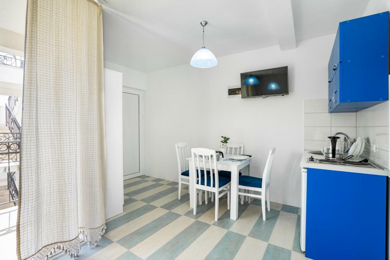 Apartments Natali บาร์ ภายนอก รูปภาพ