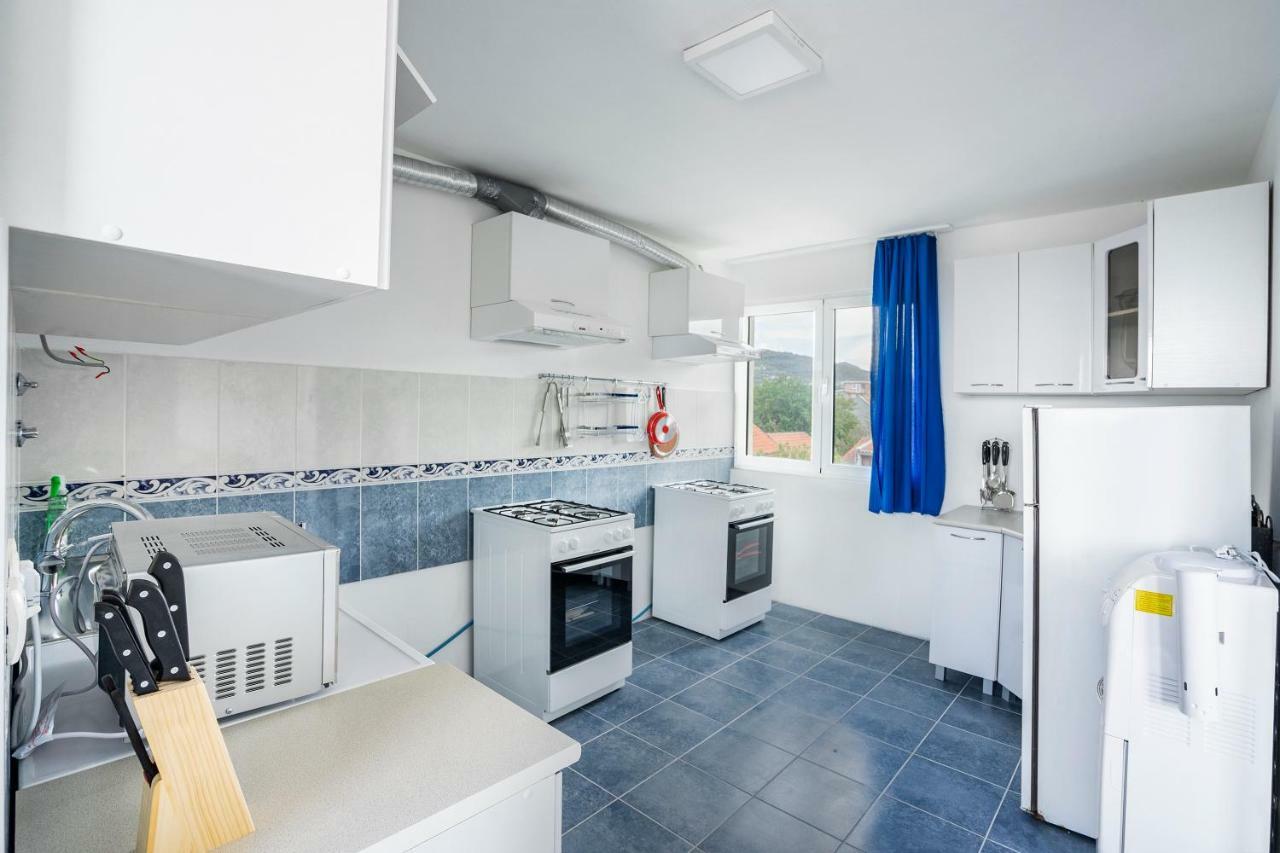 Apartments Natali บาร์ ภายนอก รูปภาพ
